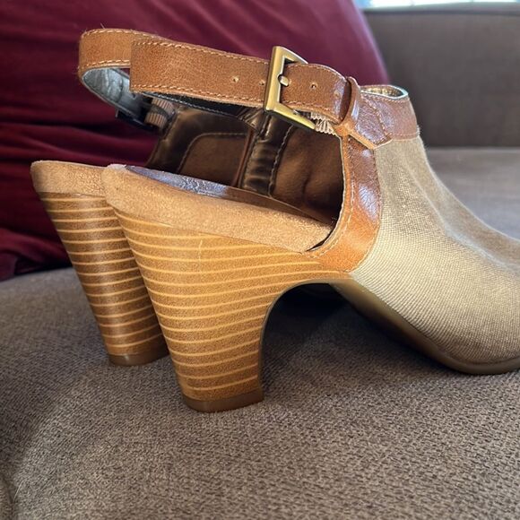 Aerosoles A2 Heelrest High Heel Sling Back Sandel Size US 6 1/2 - Picture 5 of 9